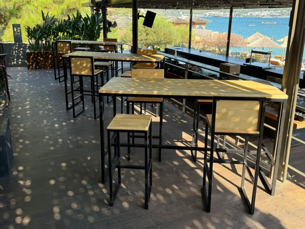 Espanyol Bar Masası - 3.webp