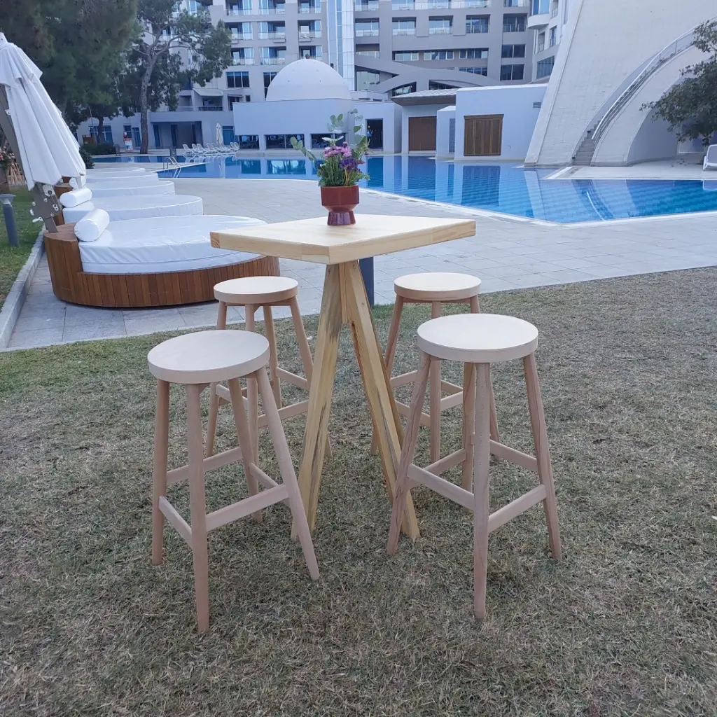 Lugano bar taburesi (5).webp