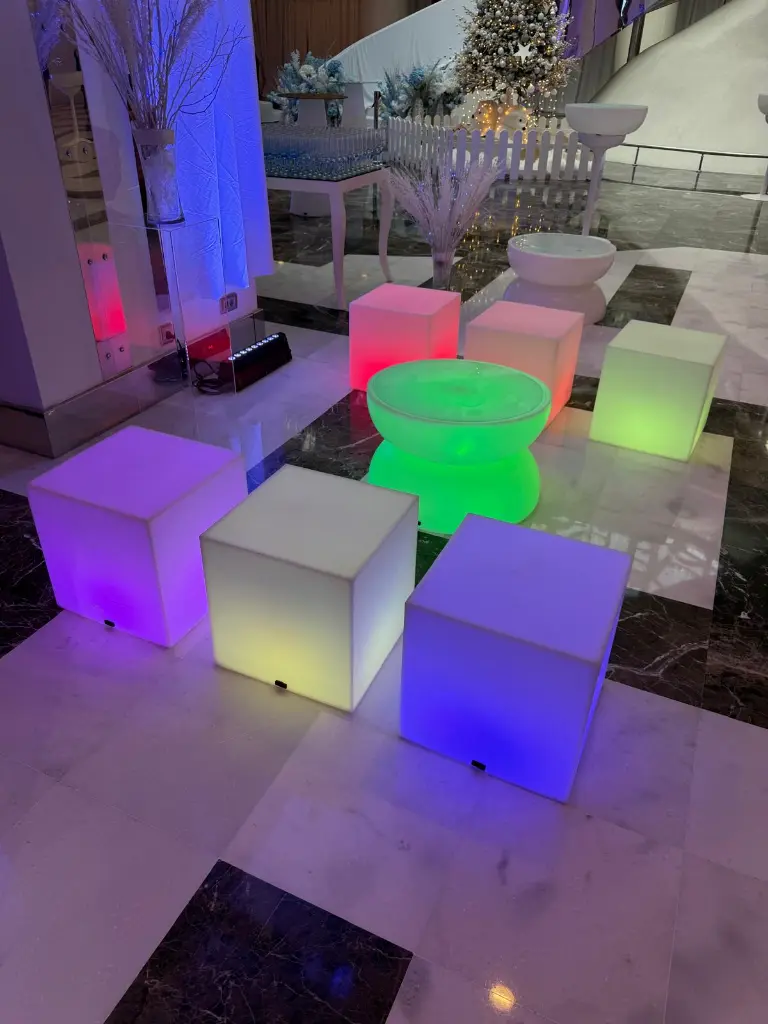 Ikon Kare Led Puf - Led Oturma Grubu.webp