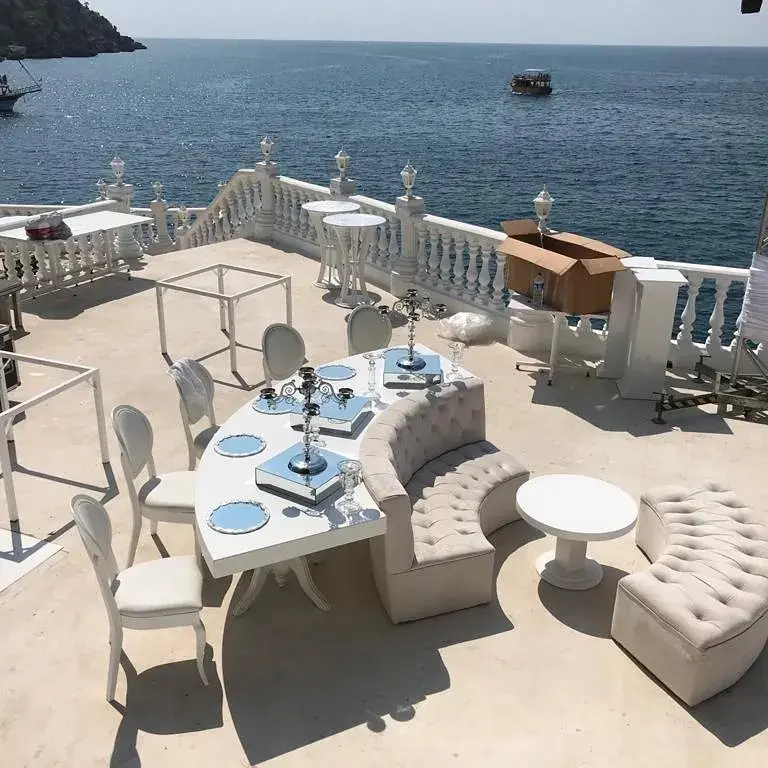 c yemek masası (5).webp