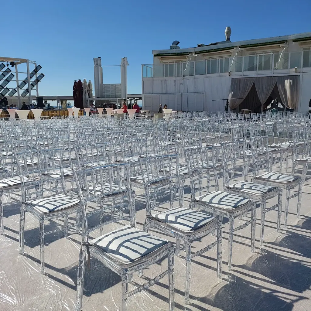 Chiavari Şeffaf Sandalye (6).webp