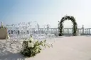 şeffaf opera sandalye-beyaz minder ile (15).webp