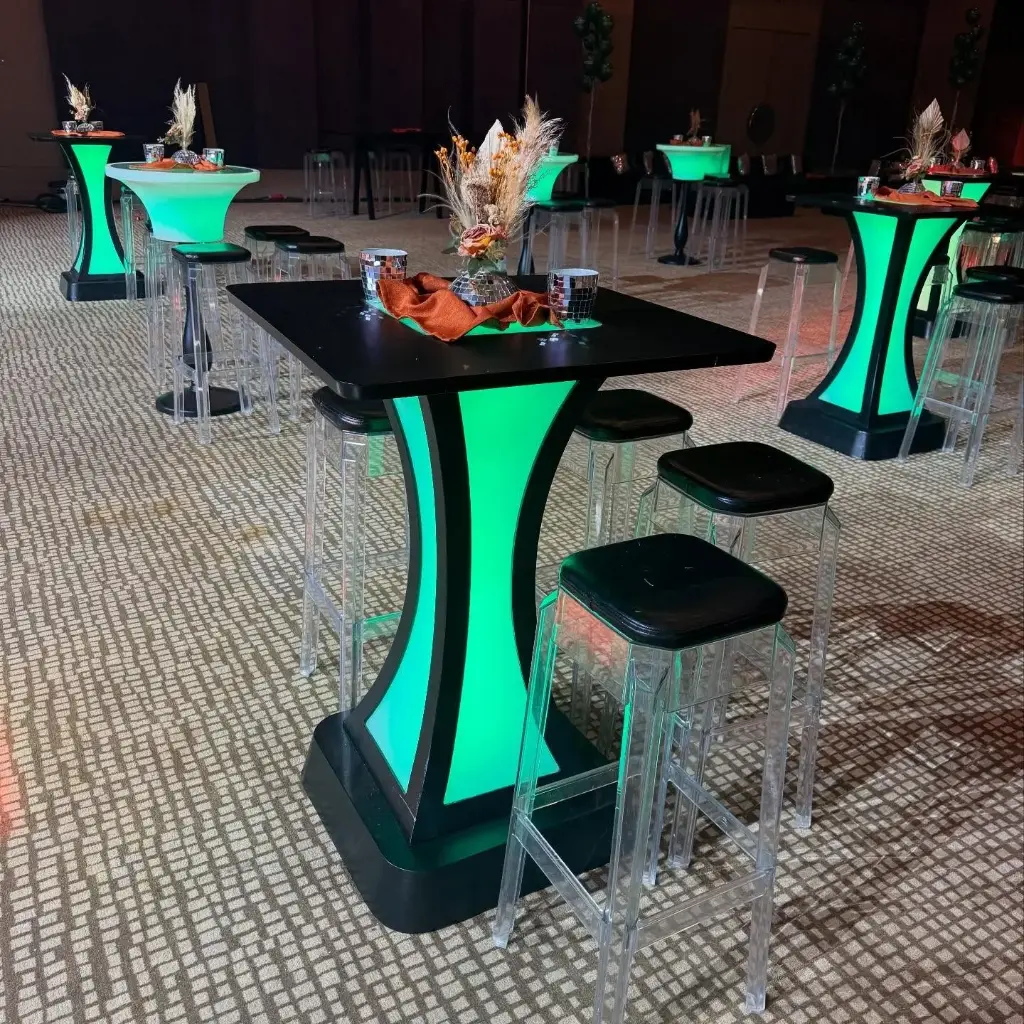 Tulip Led Cocktail Table