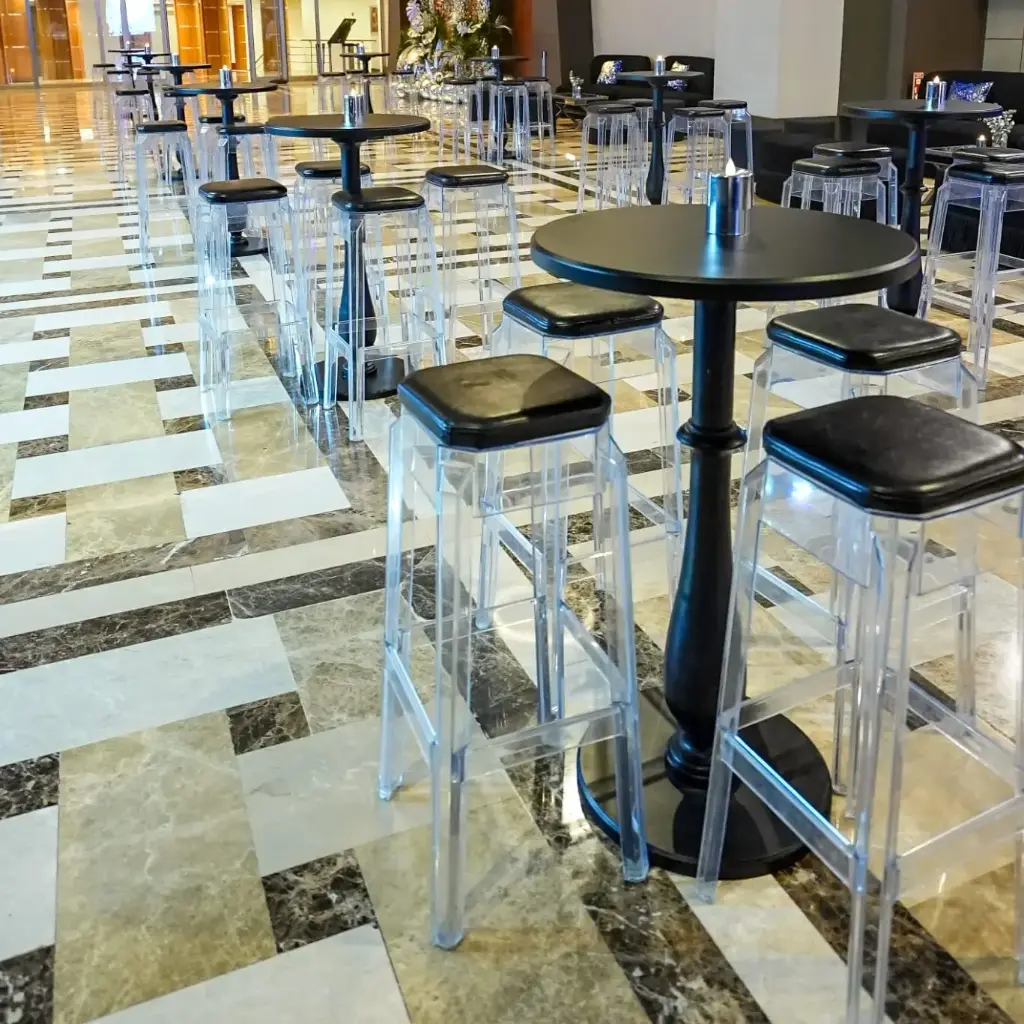 Monte Cocktail Table