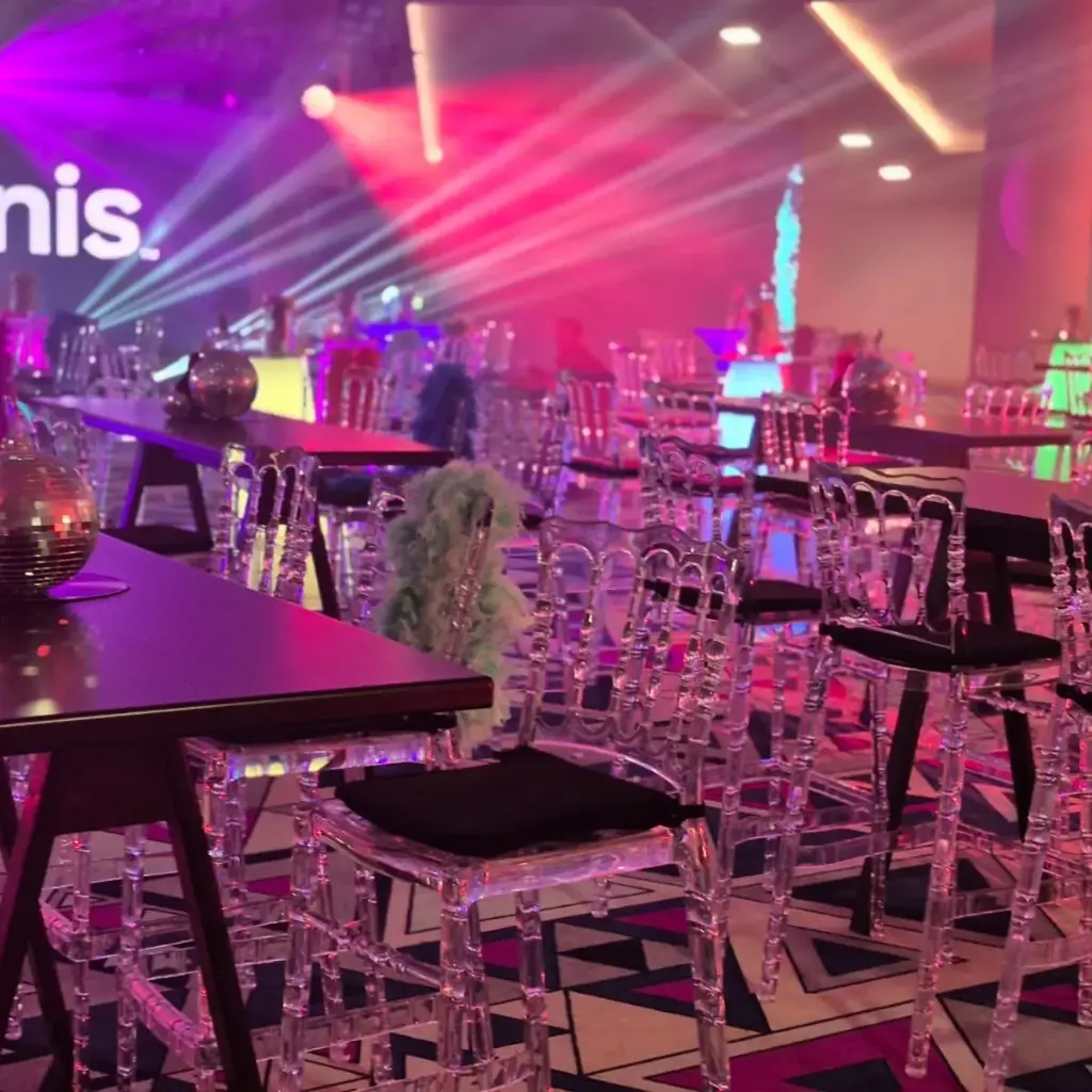 Amber Şeffaf Bar Sandalyesi