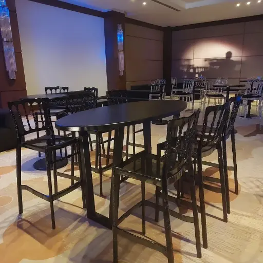Bari Bar Table