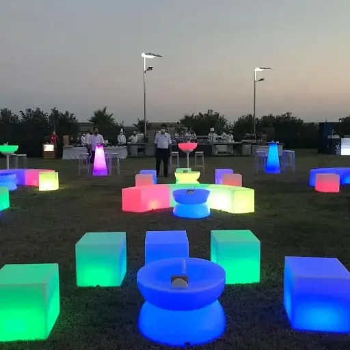 Ikon Led Puf