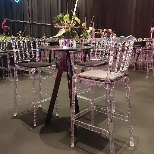 Todi Cocktail Table